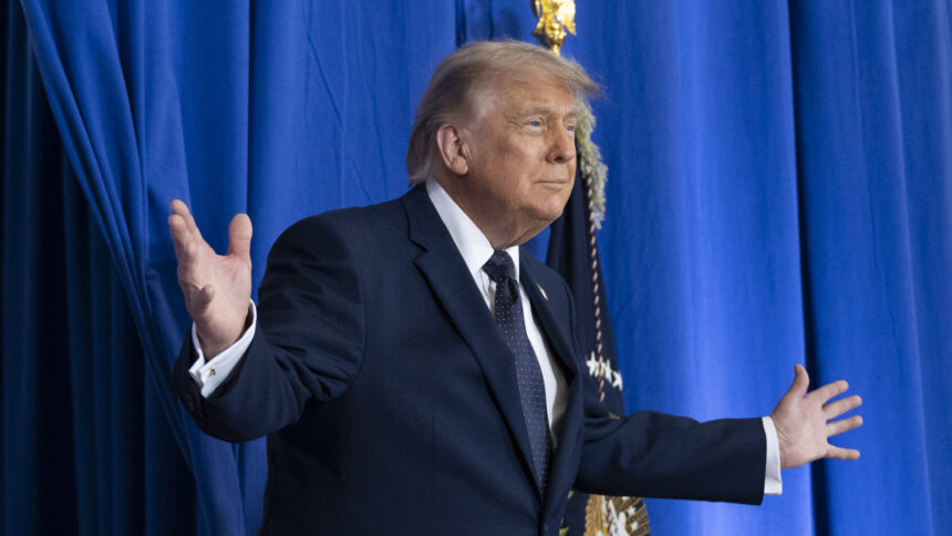 Donald-trump-pode-estampar-nova-nota-de-250-dolare0139035300202605282022jpg - Podp Bahia