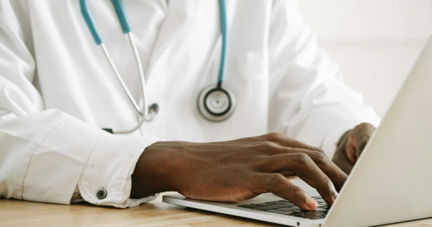 Medico-computador-e1780003813493jpg - Podp Bahia