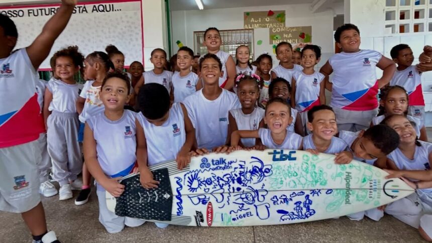 Surfista-mirim-baiano-apoiado-por-ivete-inicia-pro0138923900202605181957jpg - Podp Bahia