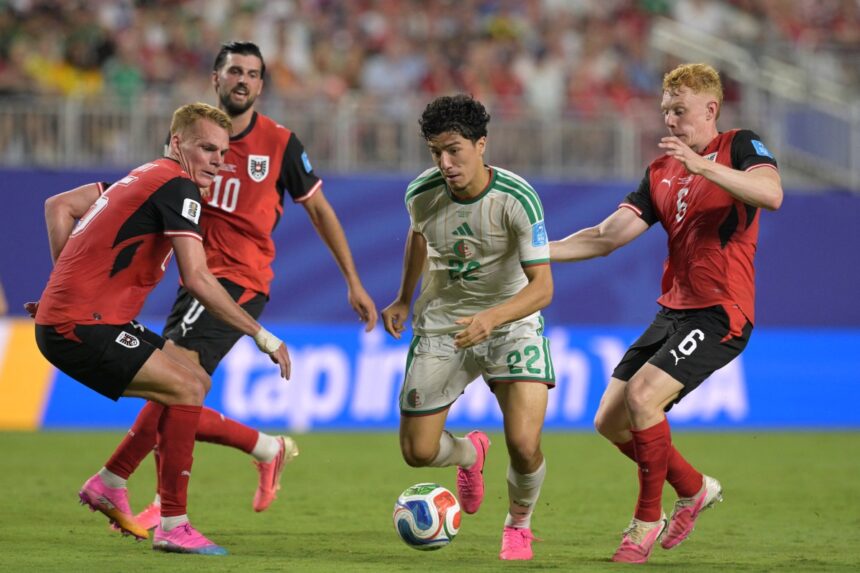 Argelia-e-austria-empatam-avancam-juntas-na-copa-e0139344400202606280137jpg - Podp Bahia