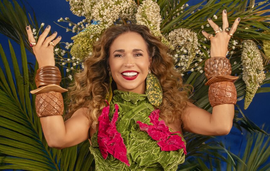 Daniela-mercury-recebe-premio-internacional-alegri0139368300202606301337jpg - Podp Bahia