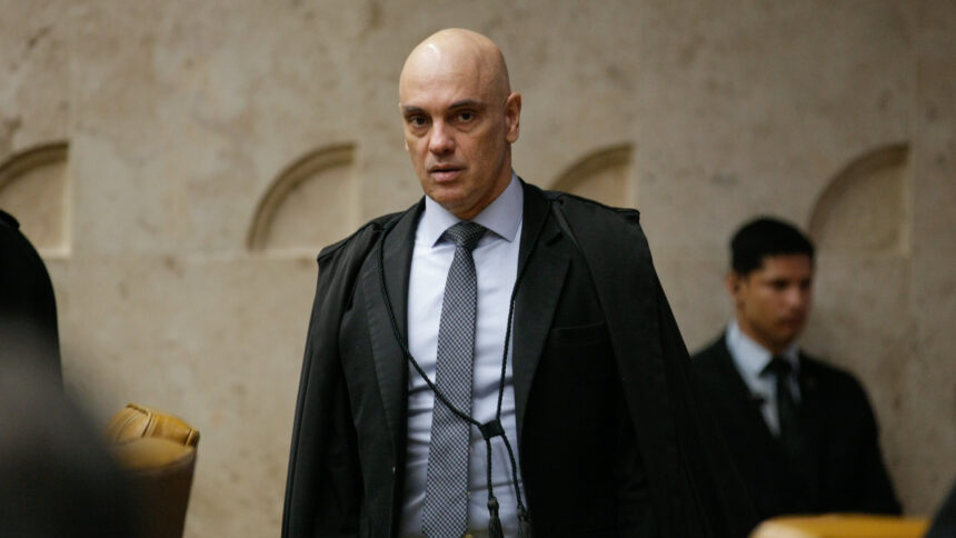 Flavio-bolsonaro-quer-que-moraes-se-torne-suspeito0139118100202606051513jpg - Podp Bahia