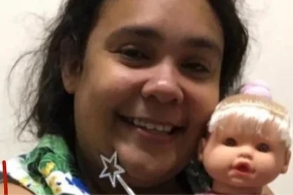 Mulher-de-37-anos-finge-ser-adolescente-de-12-e-engana-familia-por-mais-de-um-ano-3293114-articlewe_webp - Podp Bahia