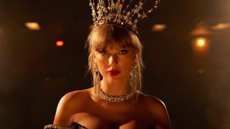 Taylor-swift-the-life-of-a-showgirl-1png - Podp Bahia