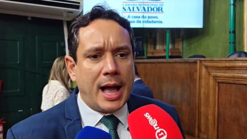 1785313033_andre-fraga-acusa-abandono-de-parques-e-diz-que-agenda-ambiental-foi-empurrada-para-segundo-plano-najpeg - Podp Bahia
