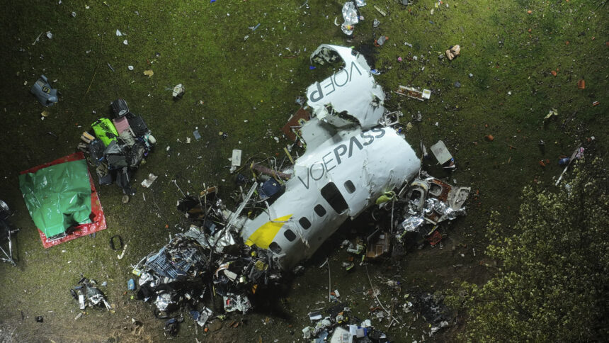 Aviao-da-voepass-estava-em-situacao-irregular-e-na0139635200202607232059jpg - Podp Bahia