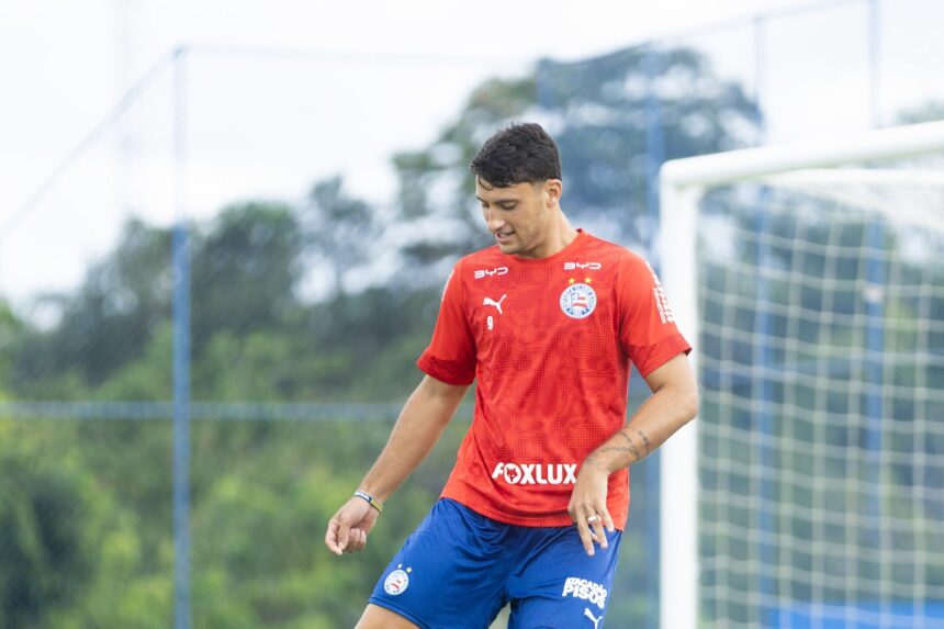 Bahia-sofre-baixa-inesperada-e-estreia-reforco-con0139659400202607261527jpg - Podp Bahia