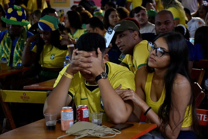 Bares-na-bahia-calculam-prejuizos-apos-eliminacao-0139444000202607062217jpg - Podp Bahia