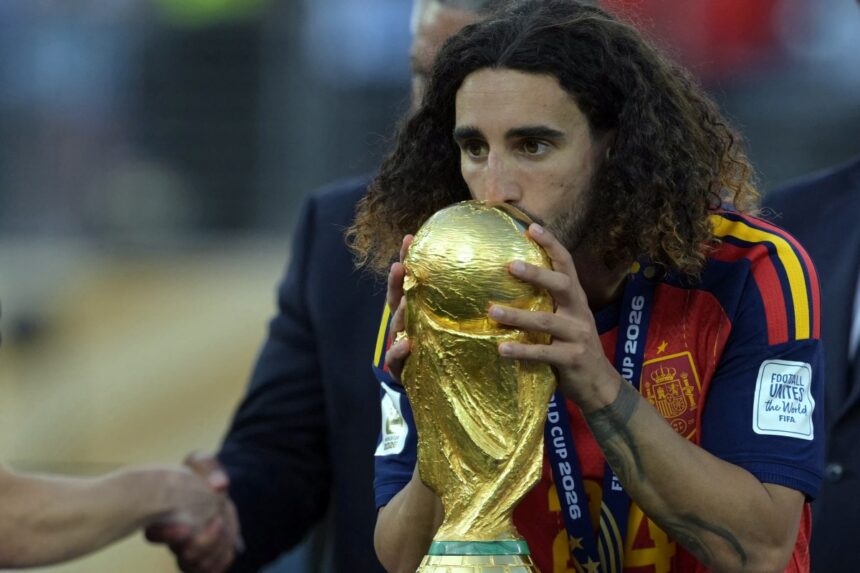 Cucurella-vence-segunda-copa-do-mundo-em-um-ano-no0139580900202607192023jpg - Podp Bahia
