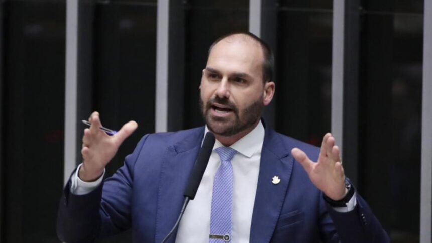 Moraes-rejeita-pedido-e-eduardo-bolsonaro-sofre-no0139218000202606151223jpg - Podp Bahia