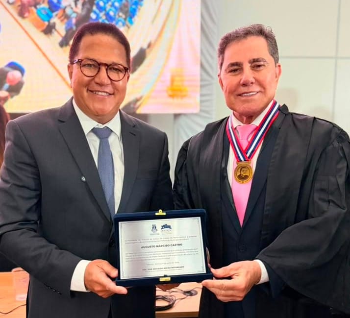 Tj-ba-realiza-sessao-em-itabuna-e-homenageia-prefe0139650700202607250838jpg - Podp Bahia