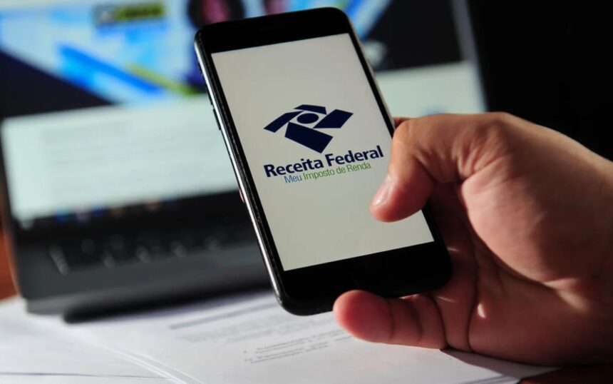 Receita-federal-abre-leilao-de-celulares-e-veiculo0139709500202607301627jpg - Podp Bahia